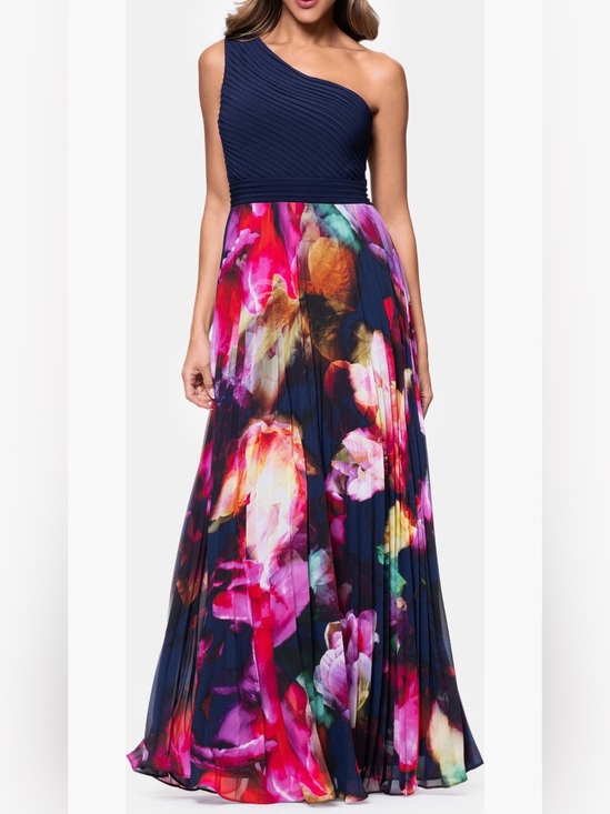 Xscape Dresses & Skirts - Xscape Evenings One Shoulder Mixed Media Chiffon Gown. Size 6 Women #475